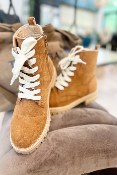 Camel Combat Boots